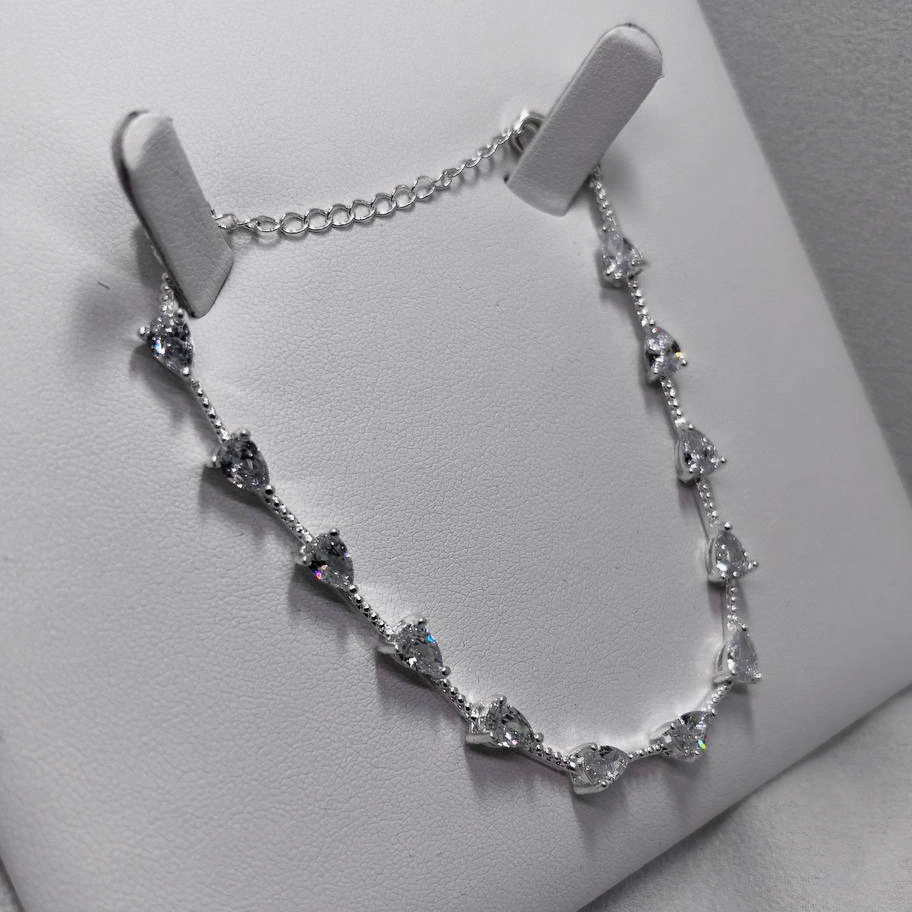 Pulseira de Prata com Pedras em Corte Gota — foto 1
